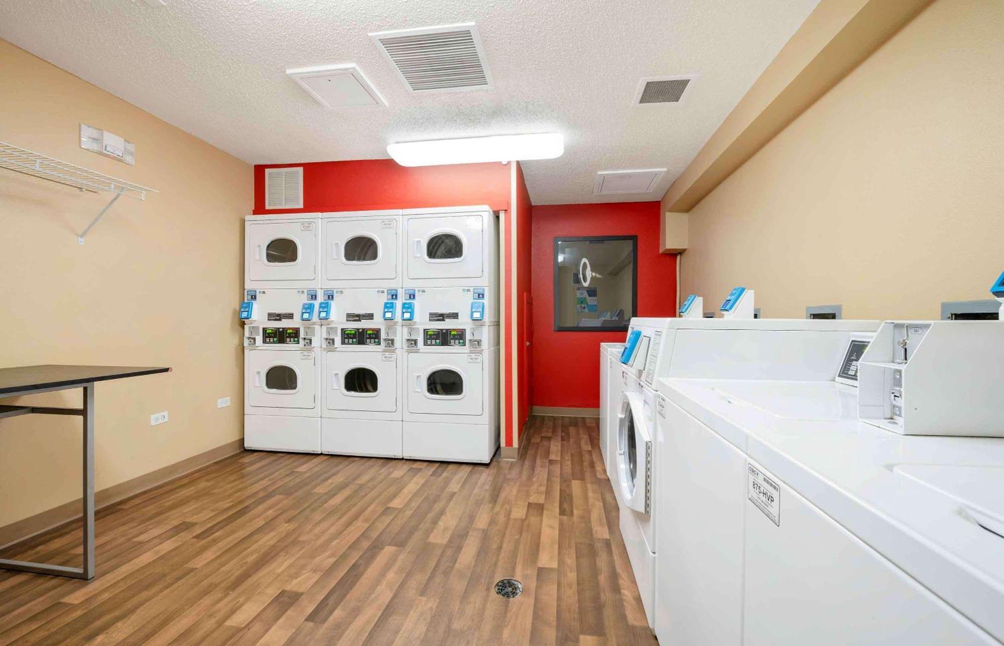 Extended Stay America Suites - Chicago - Schaumburg - Convention Center מראה חיצוני תמונה