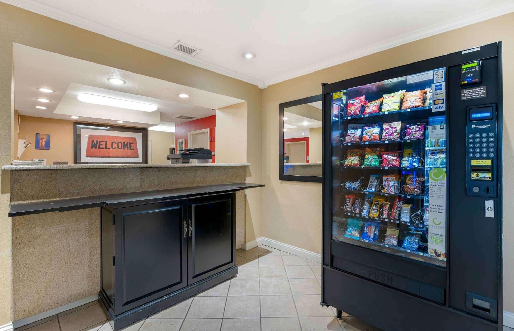Extended Stay America Suites - Chicago - Schaumburg - Convention Center מראה חיצוני תמונה